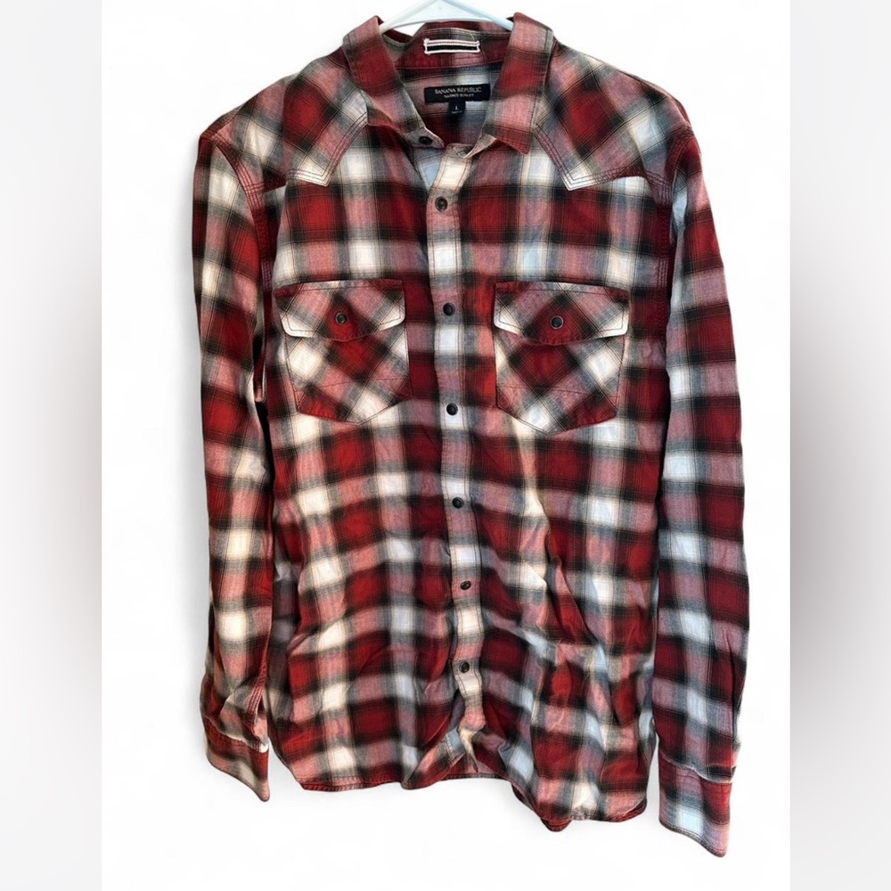 Banana Republic Red and Black Checkered Shirt